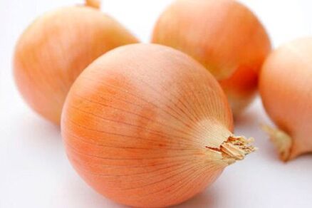 Onions for intestinal worms and pinworms.